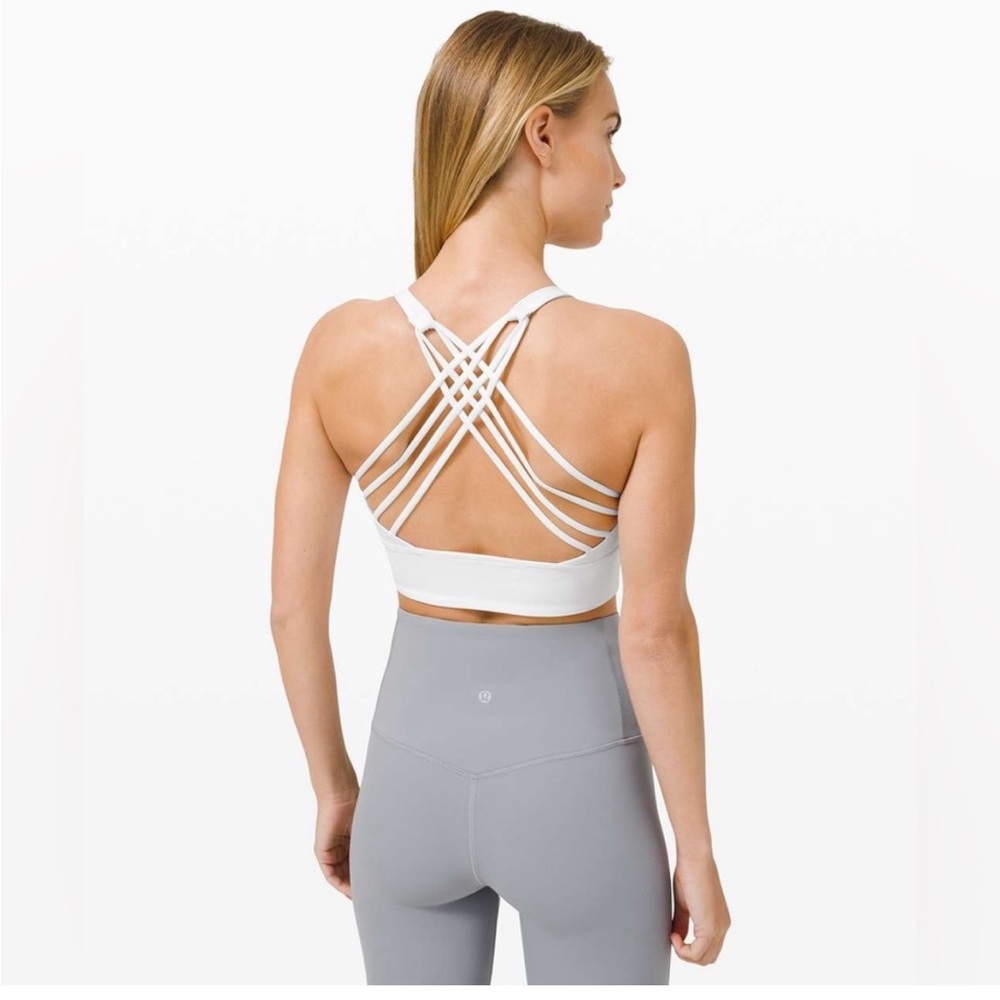 Lululemon sports bra